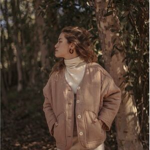 Ozma Wolfe Coat size L.